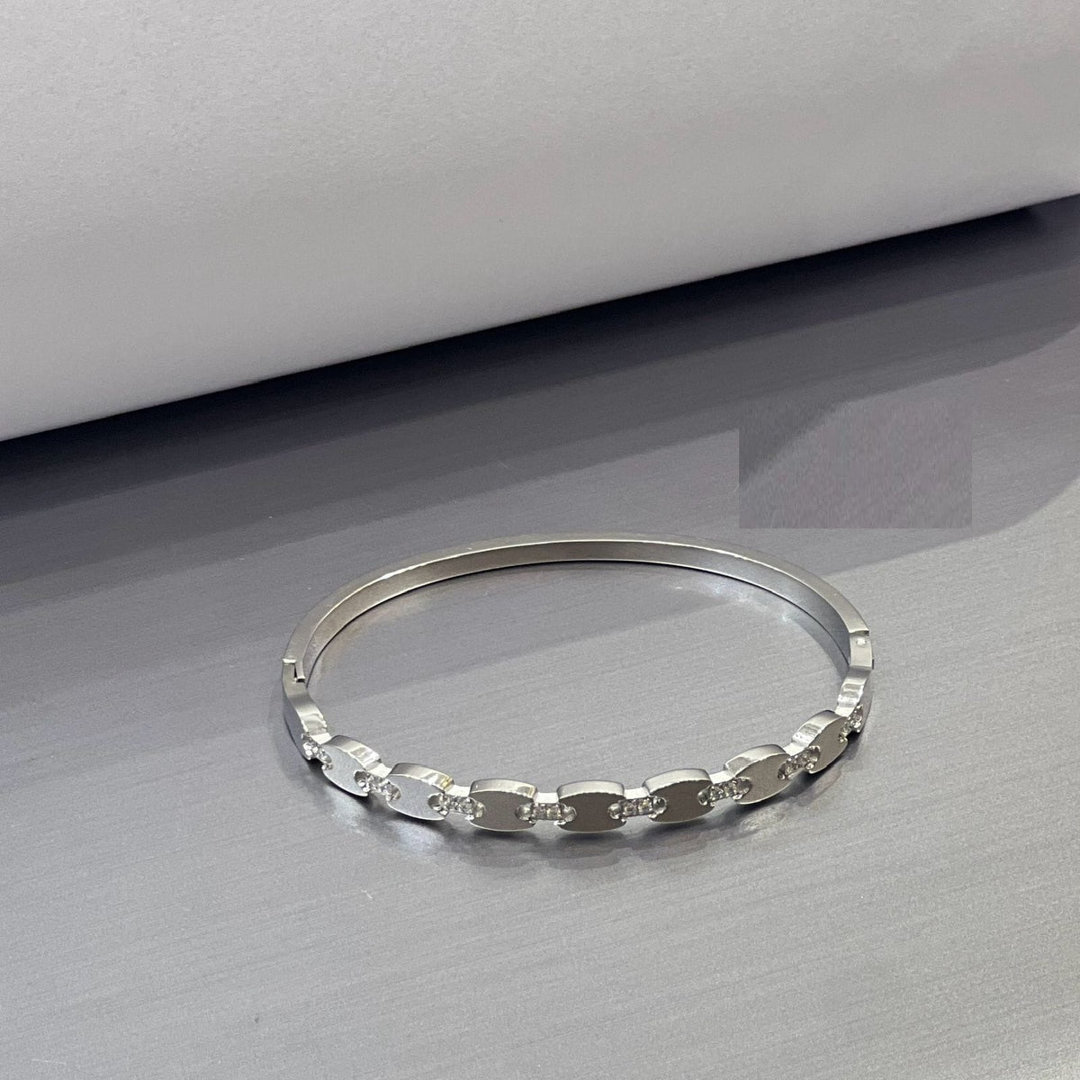 Crystal Linked Bangle