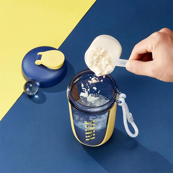 LORDEX - Qavi Premium Shaker Bottle with Rope Handle