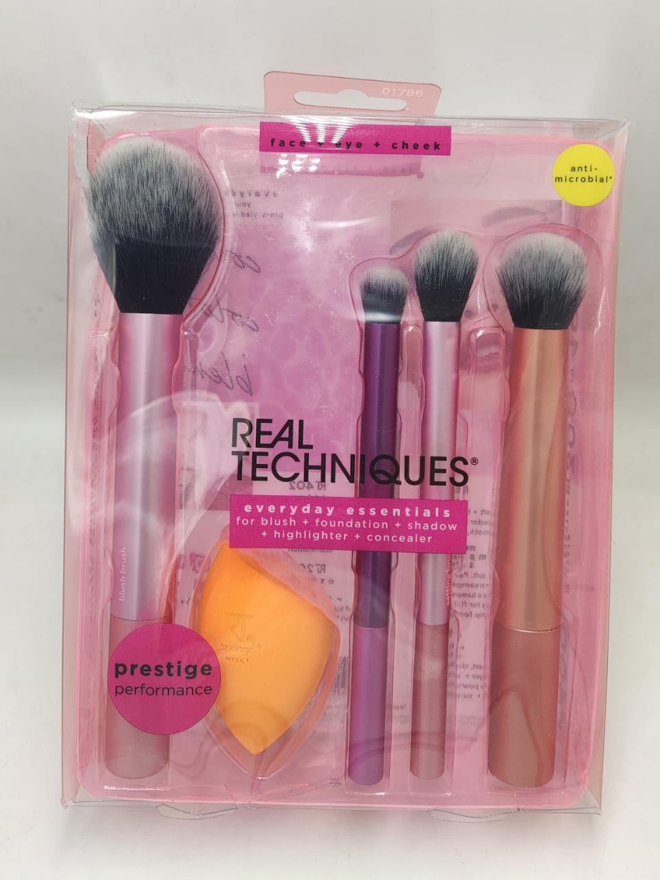 Makeup Brushes & Beauty Blender (1097)