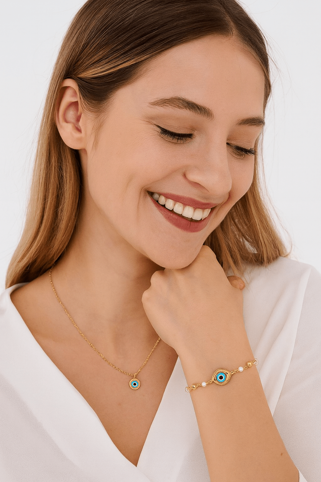 Pearl Beaded Evil Eye Bracelet