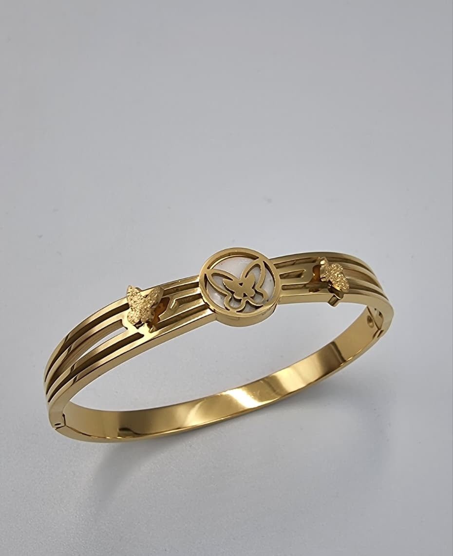 Royal Wing Butterfly Bangle