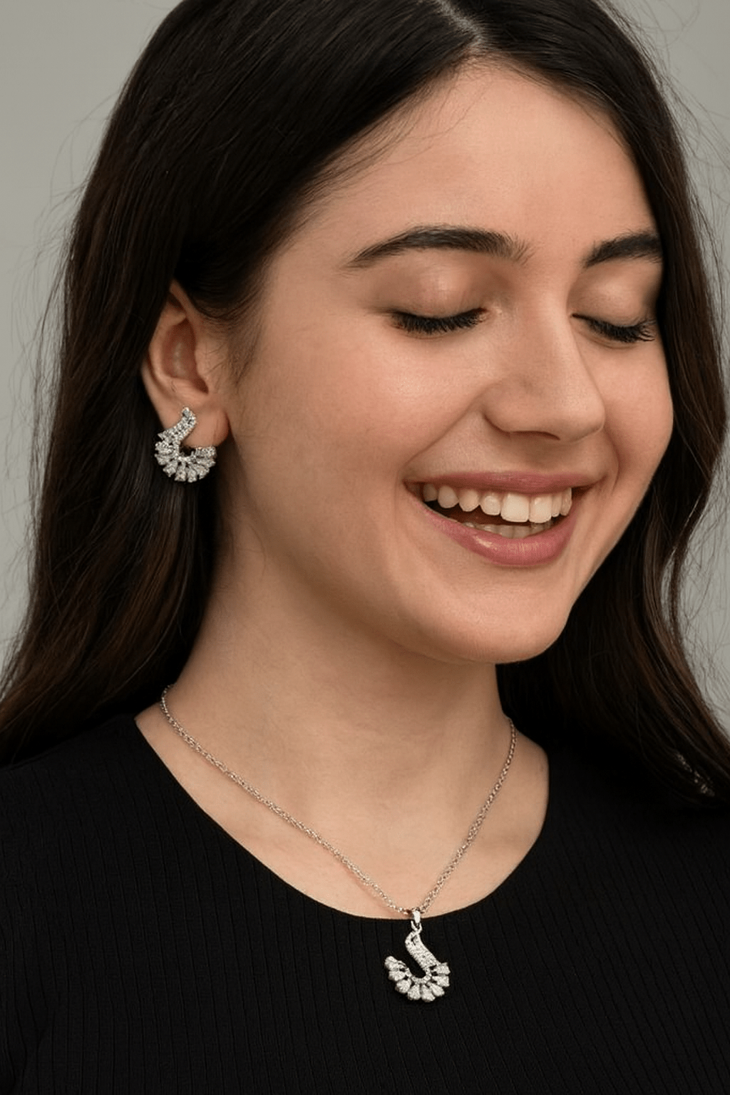 Swan Curve Necklace Set